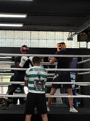 Sparring al ring de Fight Club Lleida